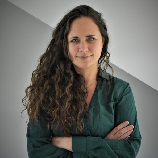 Lauren Alani portrait